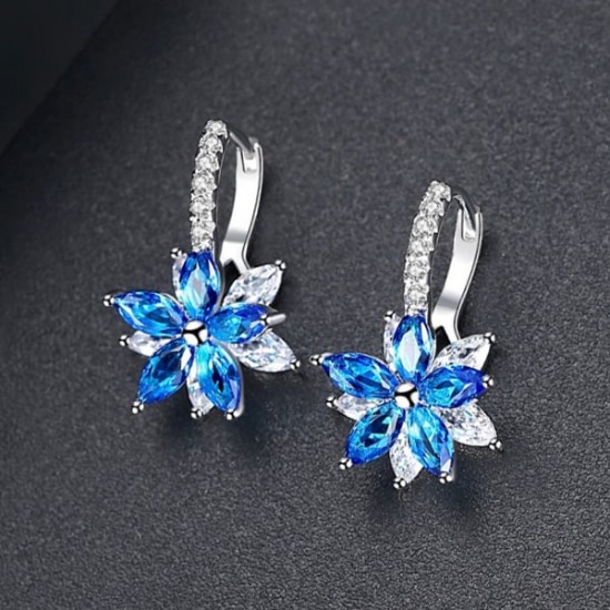 Snowflake Clear Blue Stone Flower Shape Earrings E-30BL Snowflake Clear Blue Stone Flower Shape Earrings E-30BL