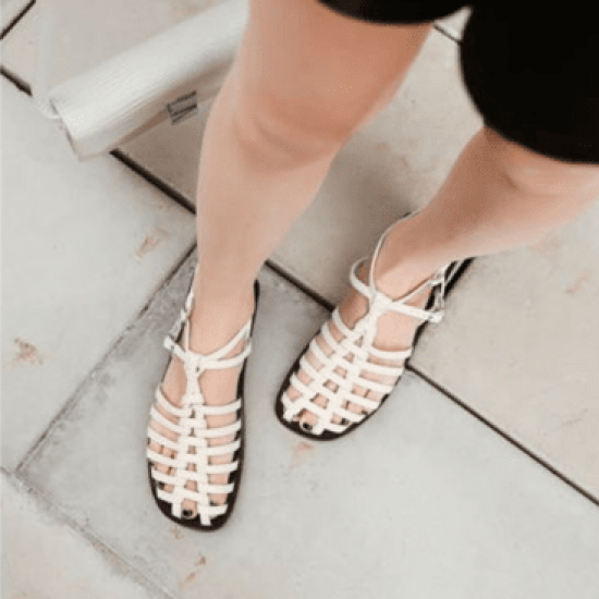 Hollow Out Flat Buckle Retro Roman Sandals -White |image