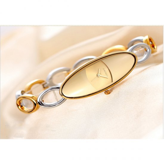 Luxury Hollow Oval Small Dial Bracelet Women Fashion Watch W-85GG